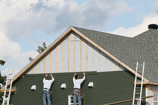 Professional Emergency Siding Repair technician working in New Carlisle, IN